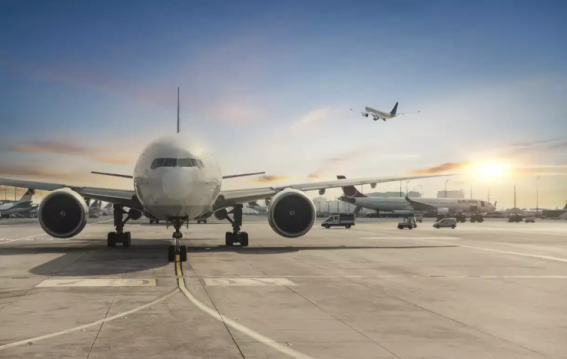 Delhi Airport to Reopen Runway 10/28 in May Amid Flight Delays and Congestion